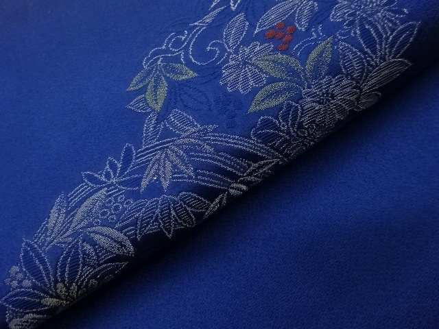  作家物　華文に蝶模様刺繍名古屋帯